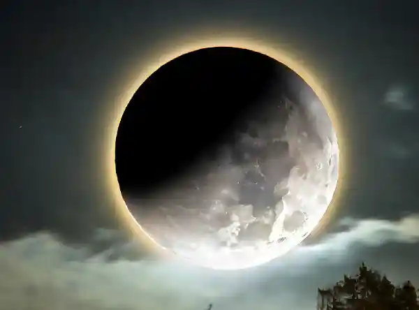 Representación artística de un eclipse solar visible a través de las nubes durante un eclipse solar en España.